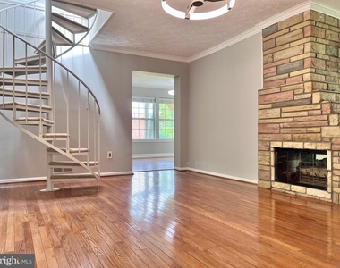 5350 Ravensworth Road - Photo Thumbnail 11