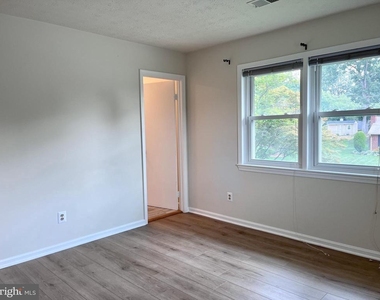 5350 Ravensworth Road - Photo Thumbnail 111