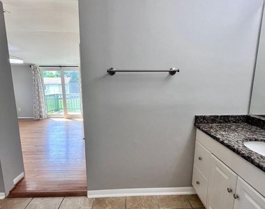 5350 Ravensworth Road - Photo Thumbnail 36