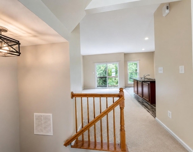 987 Longview Lane - Photo Thumbnail 30