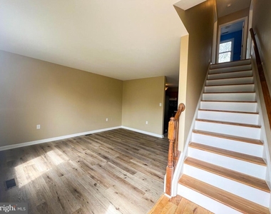 26 Byrd Avenue - Photo Thumbnail 14