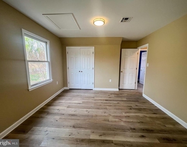 26 Byrd Avenue - Photo Thumbnail 20