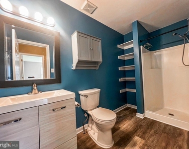 26 Byrd Avenue - Photo Thumbnail 9