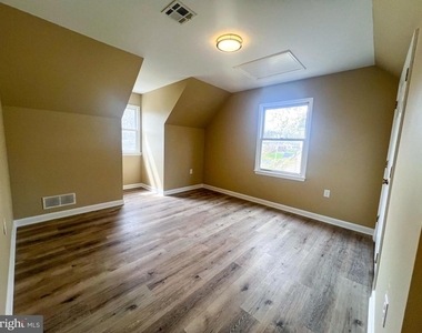 26 Byrd Avenue - Photo Thumbnail 19