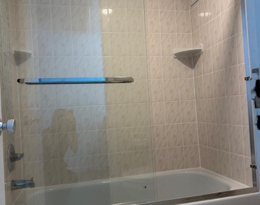 1225 Martha Custis Drive - Photo Thumbnail 6