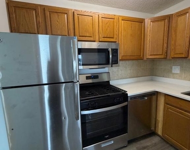 1225 Martha Custis Drive - Photo Thumbnail 9