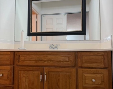 1225 Martha Custis Drive - Photo Thumbnail 5