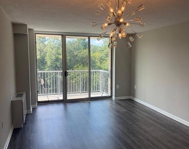 2500 N Van Dorn Street - Photo Thumbnail 8