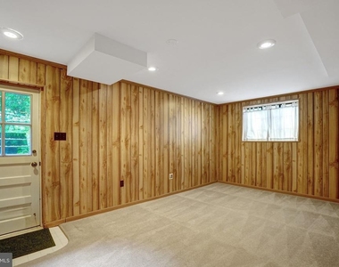 821 N Latham Street - Photo Thumbnail 34