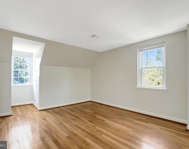 4606 36th Street S - Photo Thumbnail 11