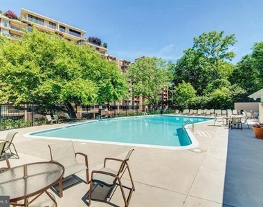 1200 S Arlington Ridge Road - Photo Thumbnail 23