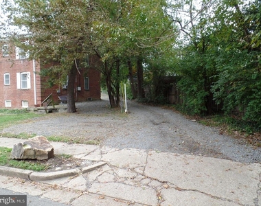 1400 N Kenilworth Street - Photo Thumbnail 23