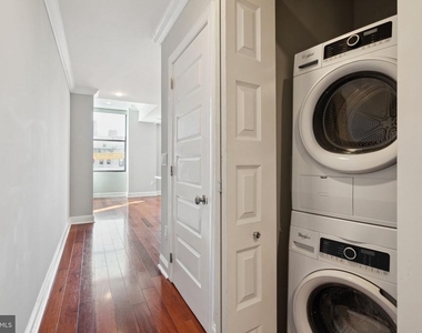 1401 N 5th Street - Photo Thumbnail 1
