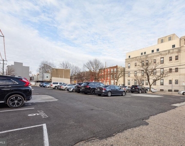 1401 N 5th Street - Photo Thumbnail 9