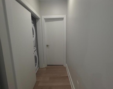 3503 Midvale Avenue - Photo Thumbnail 26