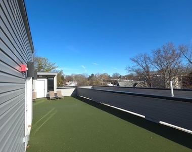 3503 Midvale Avenue - Photo Thumbnail 21