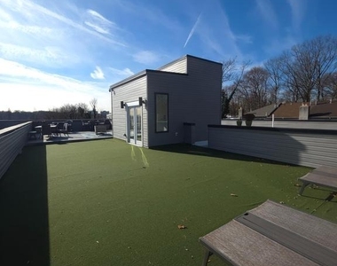 3503 Midvale Avenue - Photo Thumbnail 16