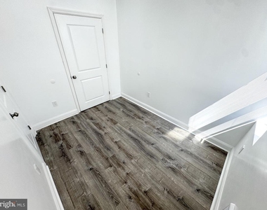 2507 N 19th Street - Photo Thumbnail 14