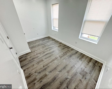 2507 N 19th Street - Photo Thumbnail 10