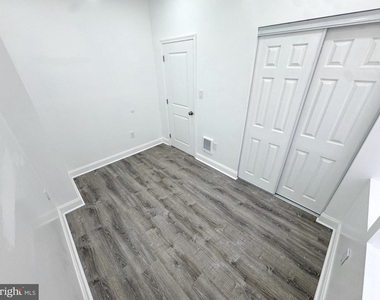 2507 N 19th Street - Photo Thumbnail 6