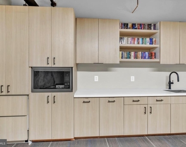 1801 Market Street - Photo Thumbnail 17