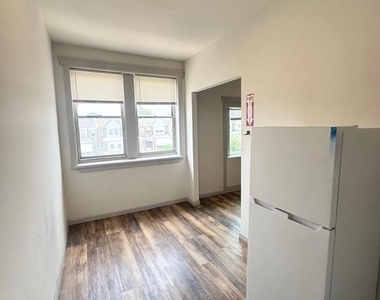 6707 Ogontz Avenue - Photo Thumbnail 2