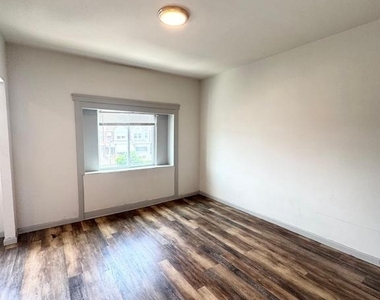 6707 Ogontz Avenue - Photo Thumbnail 11