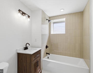 935 E Passyunk Avenue - Photo Thumbnail 18