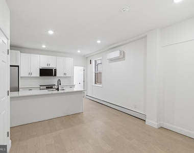 935 E Passyunk Avenue - Photo Thumbnail 11