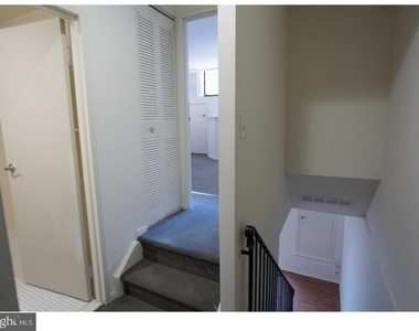 2031-3 South Street - Photo Thumbnail 6