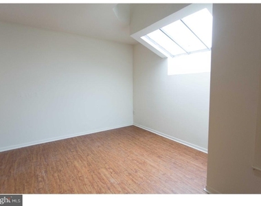2031-3 South Street - Photo Thumbnail 19