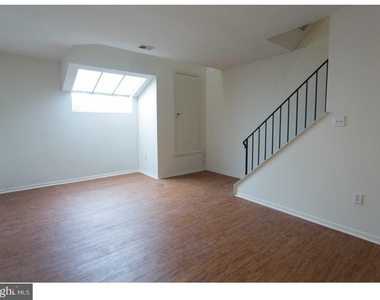2031-3 South Street - Photo Thumbnail 17