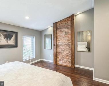1153 N Hancock Street - Photo Thumbnail 15