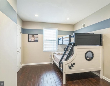 1153 N Hancock Street - Photo Thumbnail 9