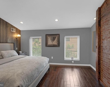 1153 N Hancock Street - Photo Thumbnail 16