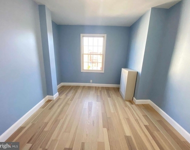 4055 N 9th Street - Photo Thumbnail 5