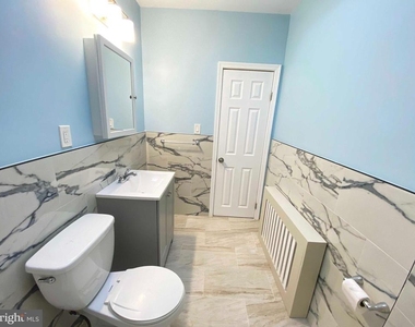 4055 N 9th Street - Photo Thumbnail 14
