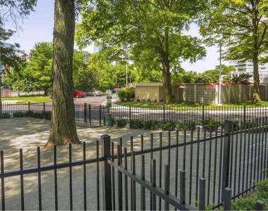 2200 Benjamin Franklin Parkway - Photo Thumbnail 15