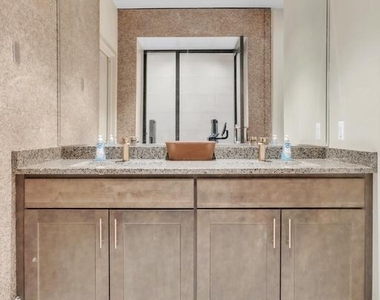 1801 Market Street - Photo Thumbnail 24