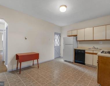 1632 S 4th Street - Photo Thumbnail 6