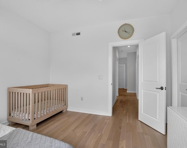 7354 Ridge Avenue - Photo Thumbnail 31