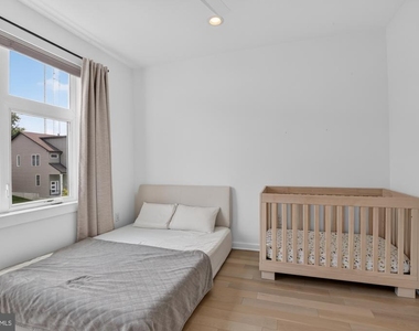 7354 Ridge Avenue - Photo Thumbnail 32