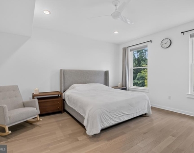 7354 Ridge Avenue - Photo Thumbnail 19