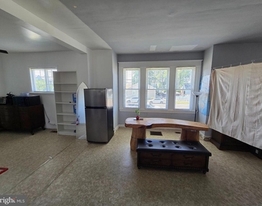 7800 Verree Road - Photo Thumbnail 4