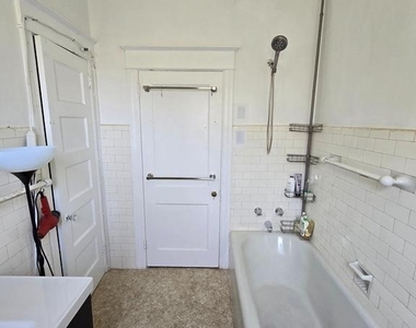 7800 Verree Road - Photo Thumbnail 7