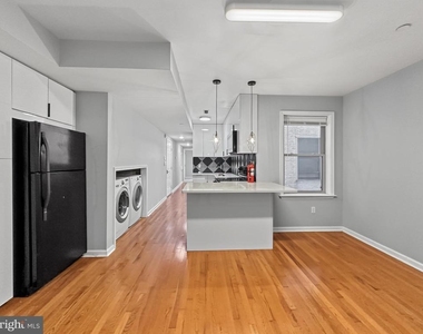 1811 Cecil B Moore Avenue - Photo Thumbnail 1