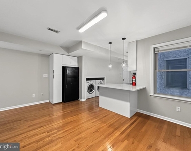 1811 Cecil B Moore Avenue - Photo Thumbnail 2