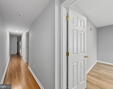 1811 Cecil B Moore Avenue - Photo Thumbnail 16