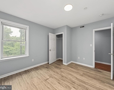 1811 Cecil B Moore Avenue - Photo Thumbnail 18