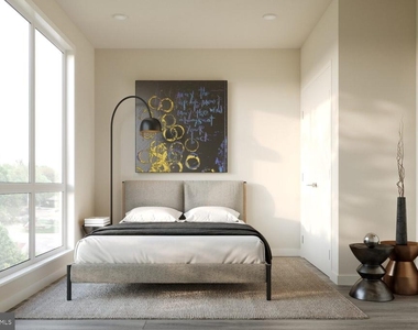 1314 Spring Garden Street - Photo Thumbnail 9